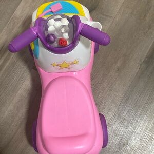 I am selling a baby riding toy and it’s fisher-price and it’s also pink